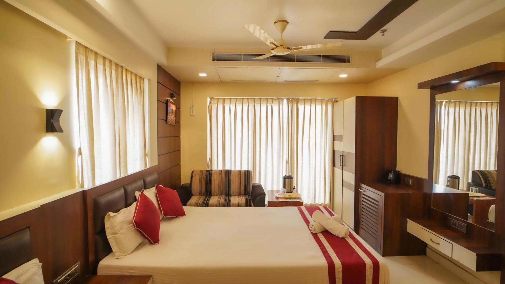 Hotel Mayuri !! Couple Friendly Family Hotel !! Digha  Exterior photo