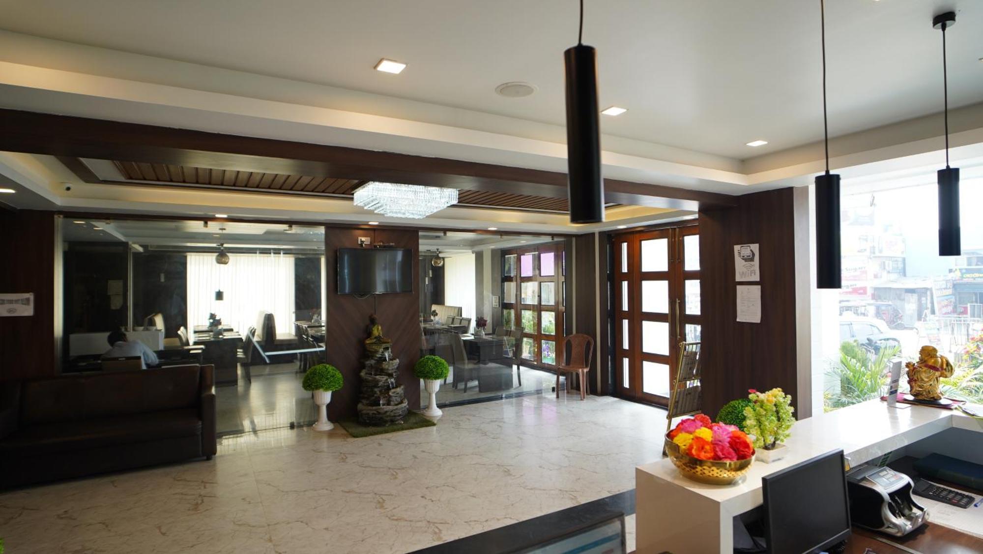 Hotel Mayuri !! Couple Friendly Family Hotel !! Digha  Exterior photo