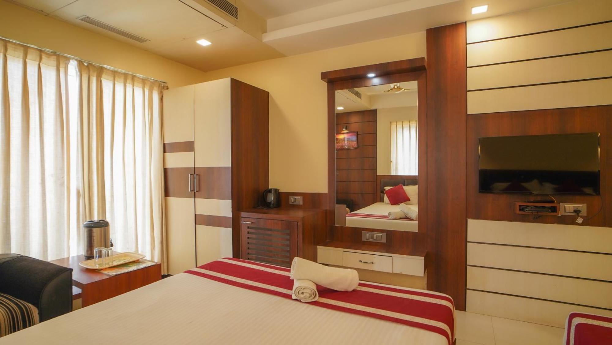Hotel Mayuri !! Couple Friendly Family Hotel !! Digha  Exterior photo