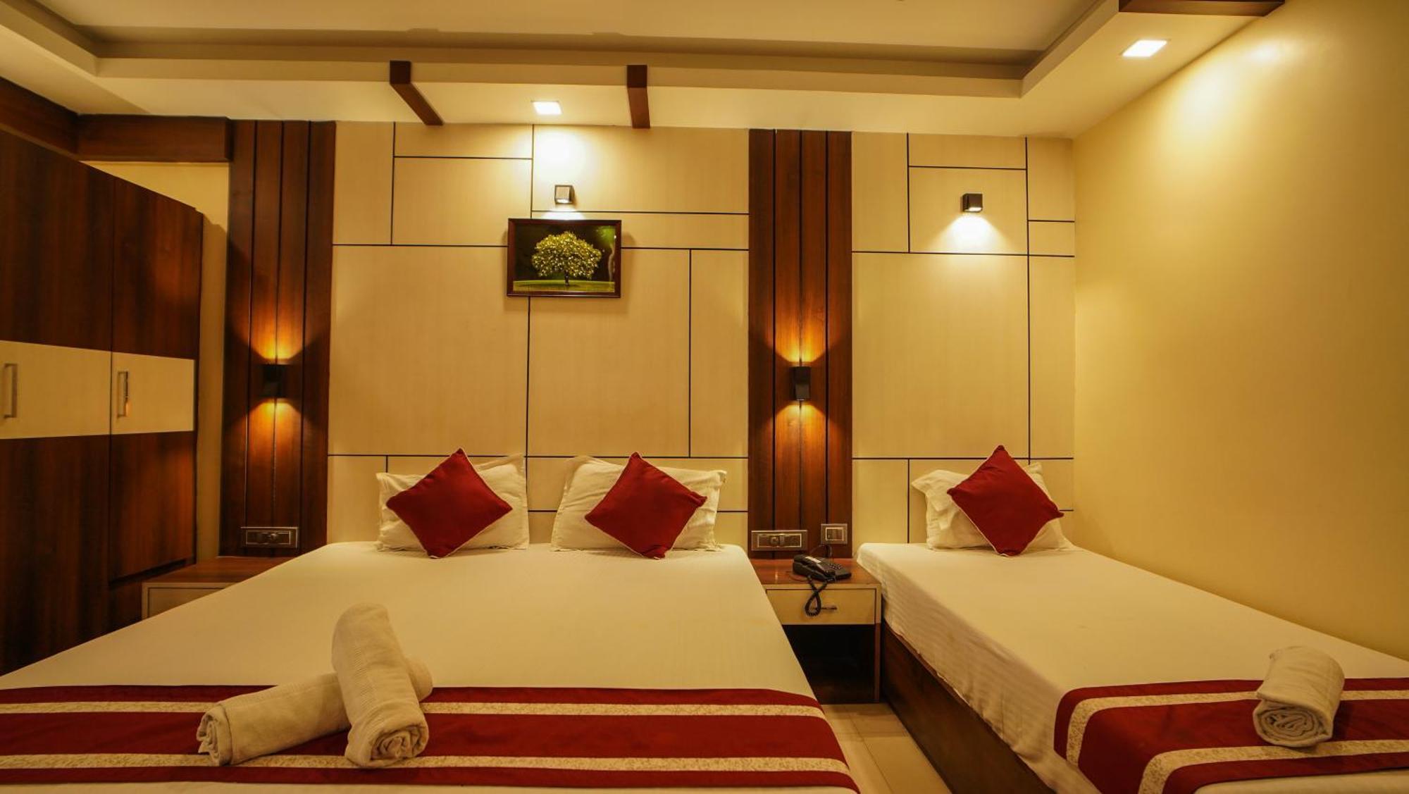 Hotel Mayuri !! Couple Friendly Family Hotel !! Digha  Exterior photo